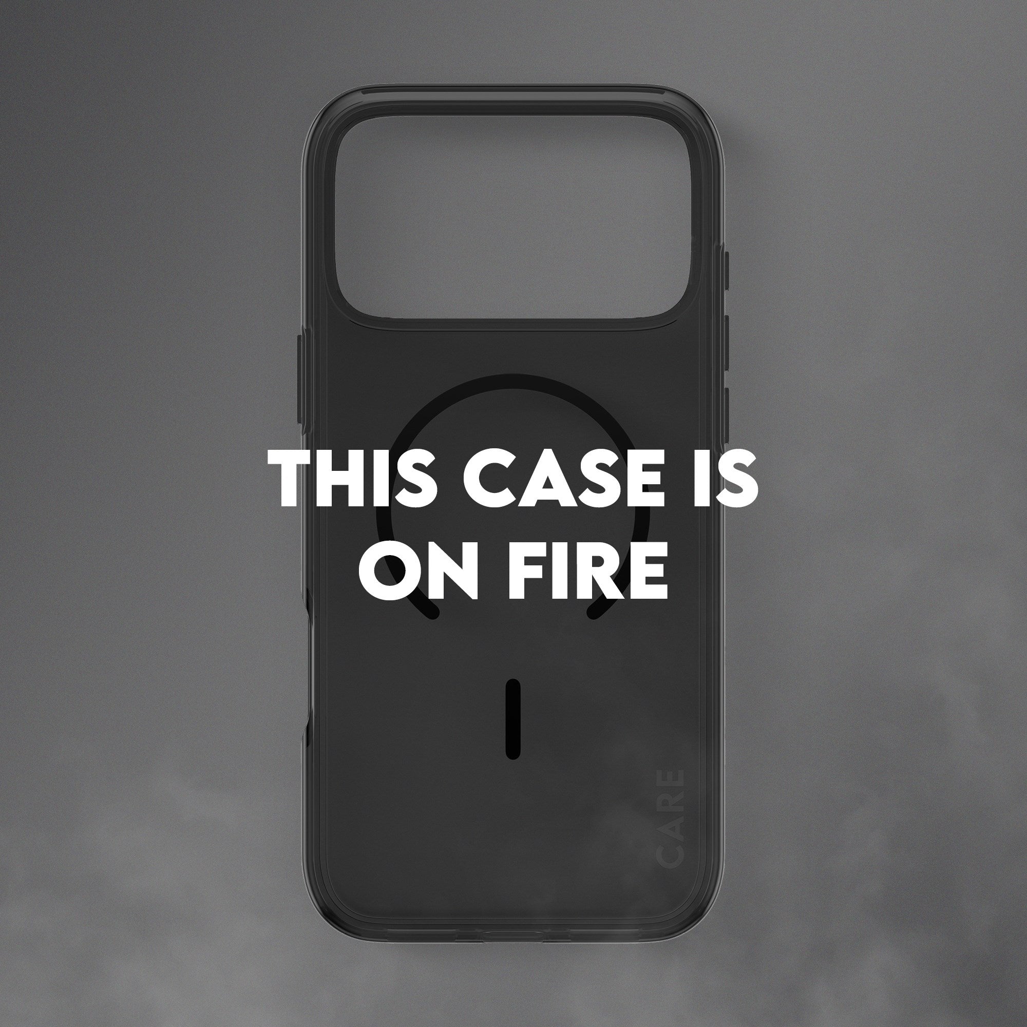 CARE™ by PanzerGlass® Smokey Case m. Sort MagSafe iPhone 17 Pro Max